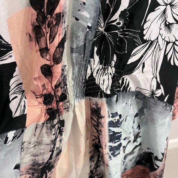 Tolani Collection Floral Kimono - Picture 3 of 5